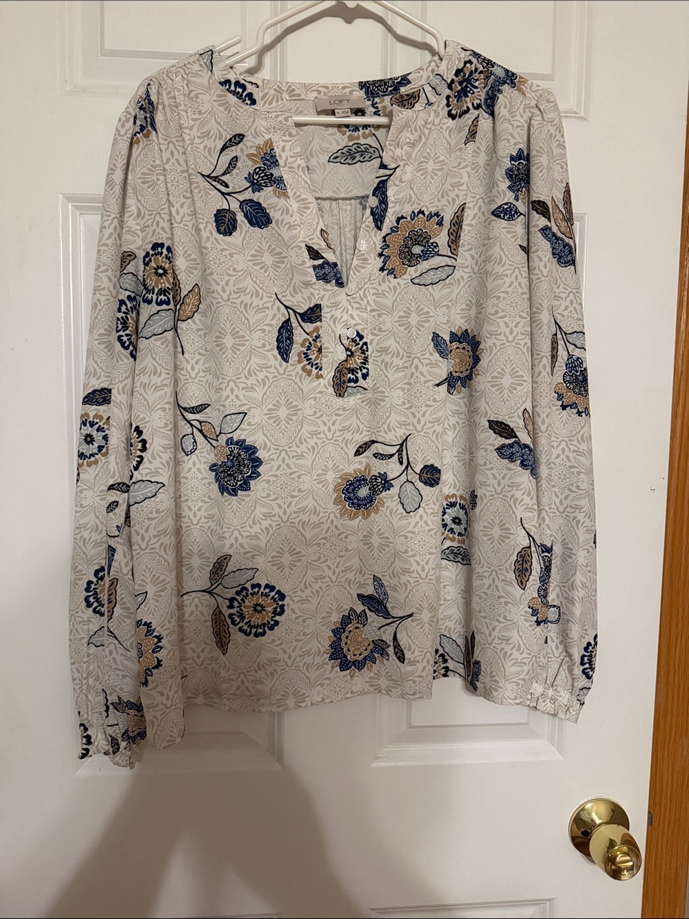 LOFT Cream Floral Long-Sleeve V-Slit Blouse with Blue & Tan Accents
